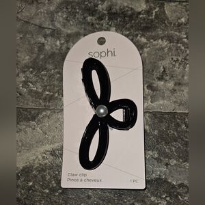 Sophi Hair Claw Clip in the Shape of a Bow with a Faux Pearl Accent BNIB